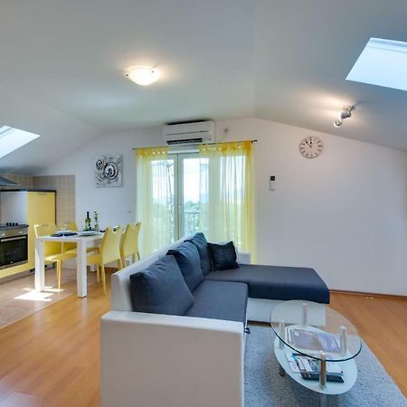 Apartmani Admiral Viskovo Екстер'єр фото